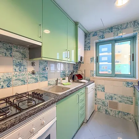 Luxury 2 Bedroom Apartment, Marina De Albufeira5 アパート