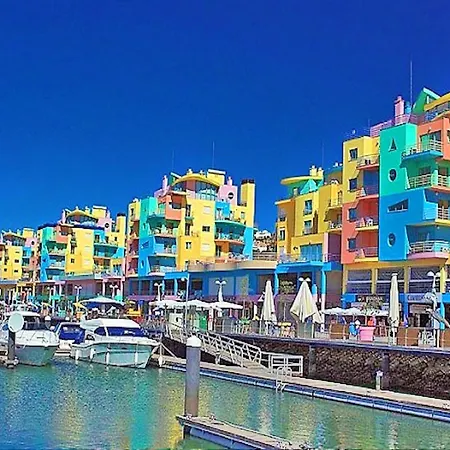 Luxury 2 Bedroom Apartment, Marina De Albufeira5 アルブフェイラ