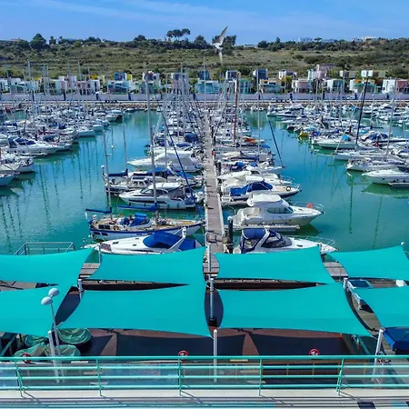 Luxury 2 Bedroom Apartment, Marina De Albufeira5 아파트